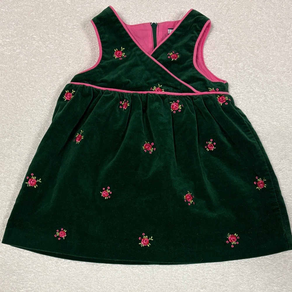 Hartstrings Green velvet with embroidered pink roses 24m